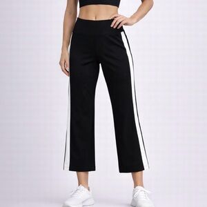 Lou & Grey Women’s Black Spandex Athletic Pants w/ White
Stripe | Size S